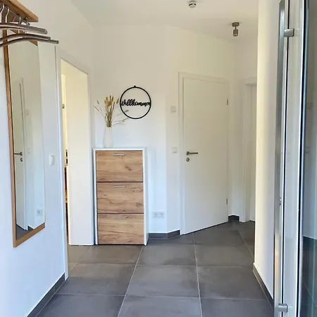 Barrierefreie In Winterscheid Nahe Koeln Bonn Bis 4 Personen Mit Netflix Und Mehr *