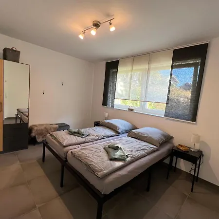Apartamento Barrierefreie In Winterscheid Nahe Koeln Bonn Bis 4 Personen Mit Netflix Und Mehr