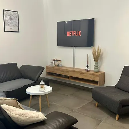 Barrierefreie In Winterscheid Nahe Koeln Bonn Bis 4 Personen Mit Netflix Und Mehr Apartamento Ruppichteroth